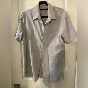 Lululemon XL heathered grey short sleeve dress shirt